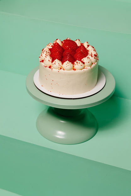 Бенто Оксамит-полуниця